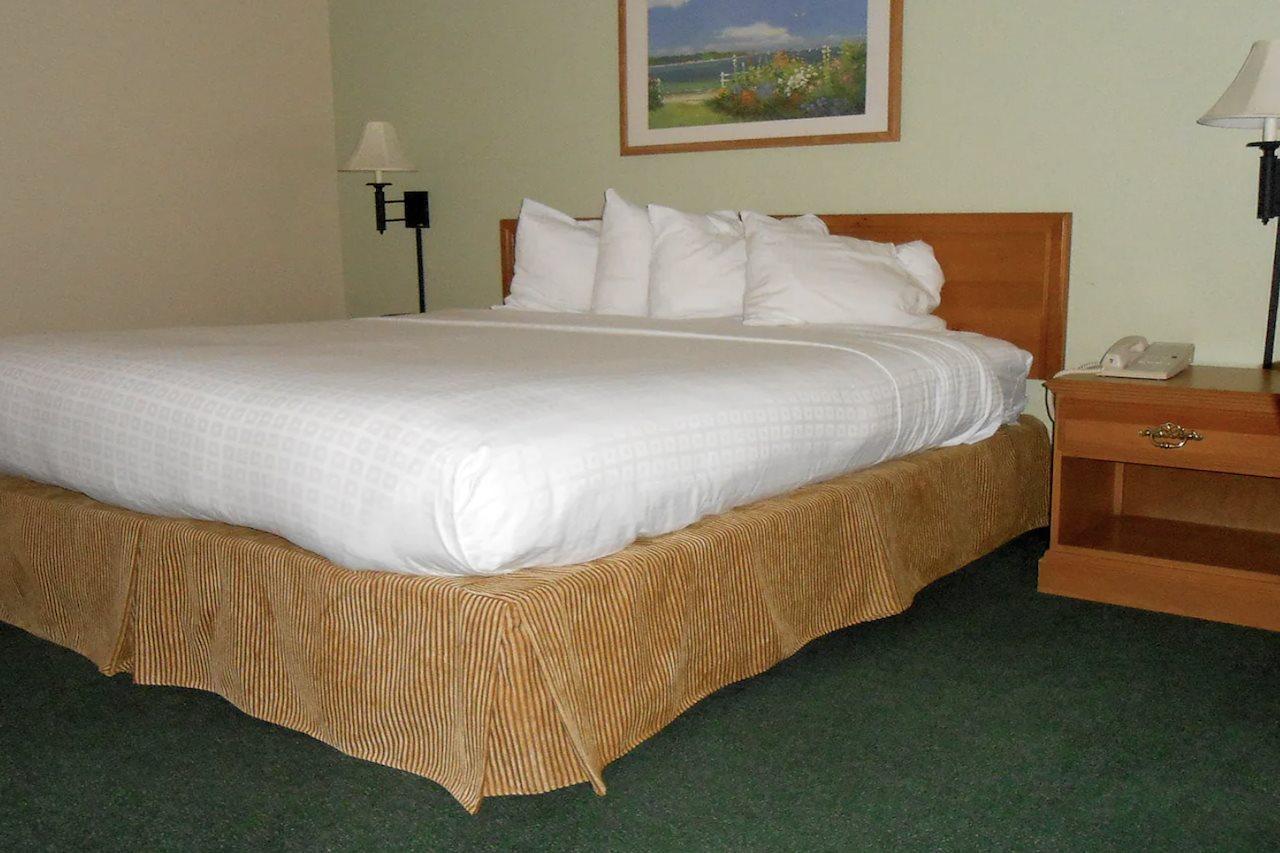 Americinn By Wyndham Oscoda Near Ausable River Exteriér fotografie
